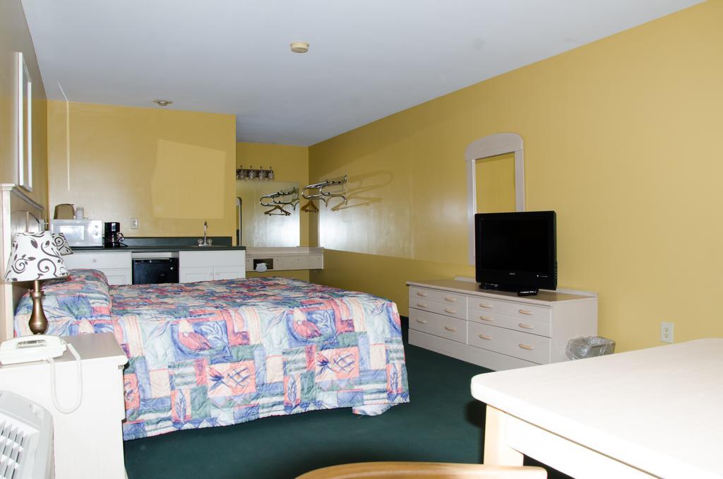 Key West Inn - Childersburg 客房 照片