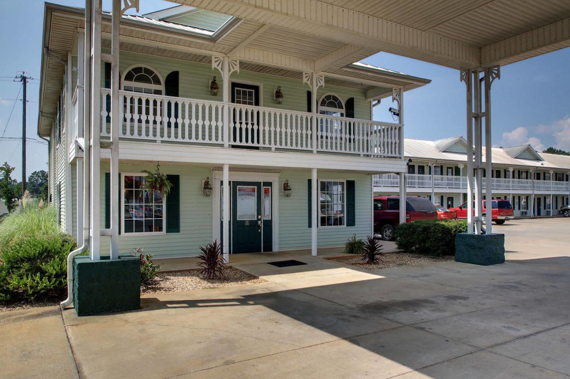 Key West Inn - Childersburg 外观 照片