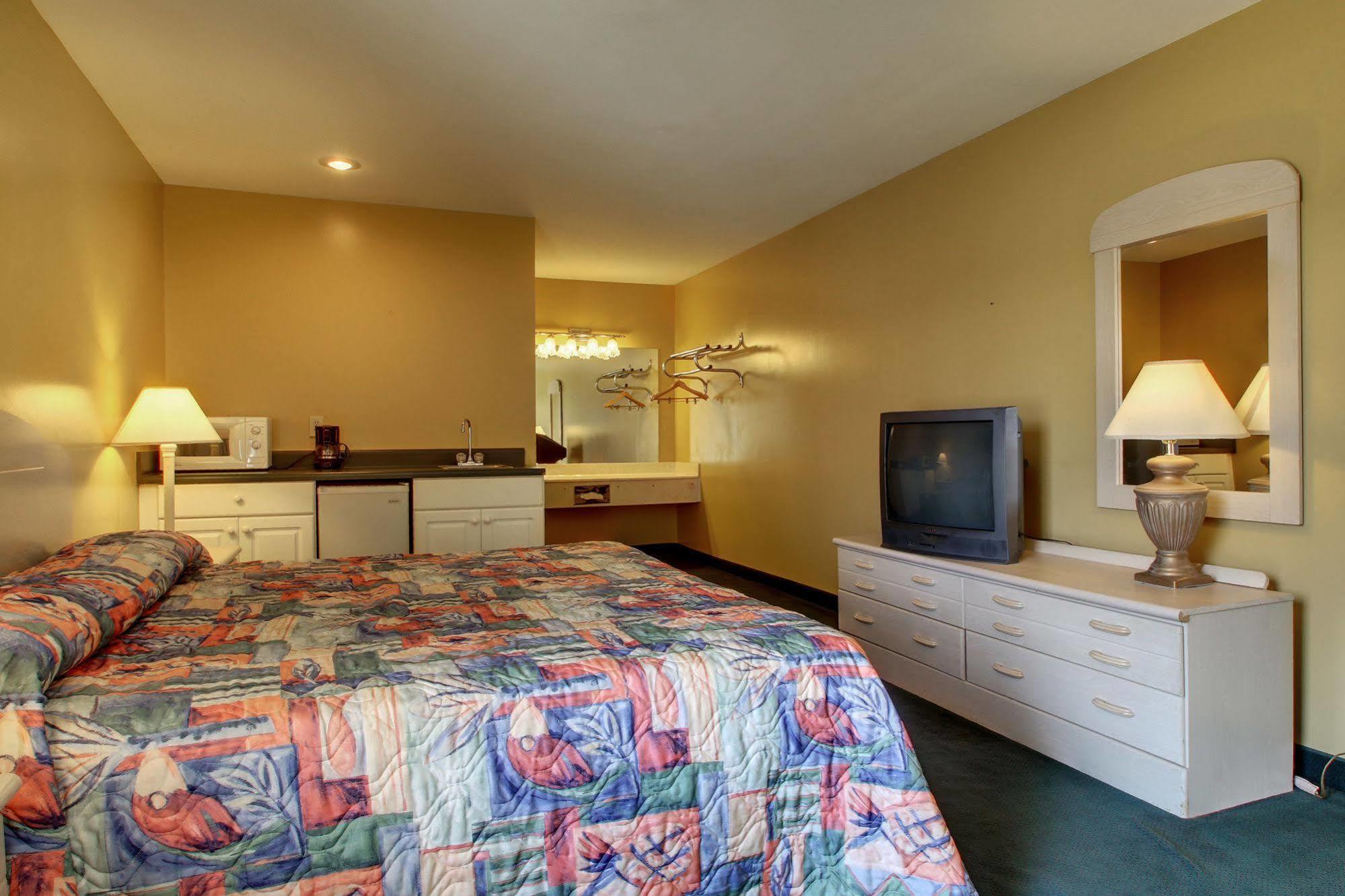 Key West Inn - Childersburg 外观 照片