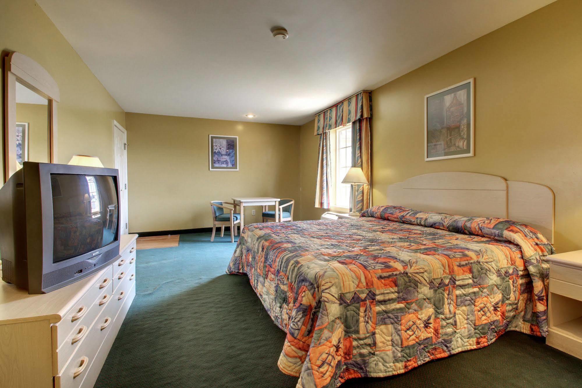 Key West Inn - Childersburg 外观 照片